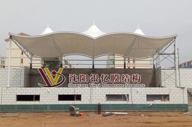 The podium membrane structure The podium membrane structure