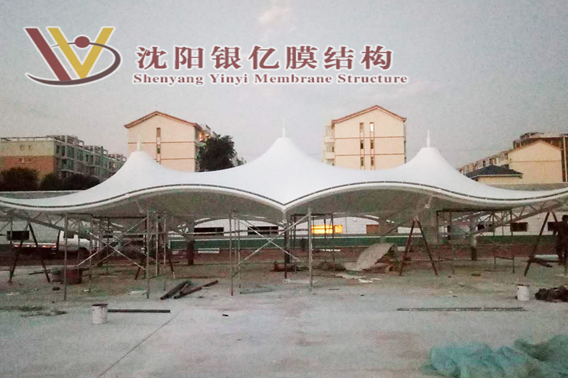 The podium membrane structure The podium membrane structure