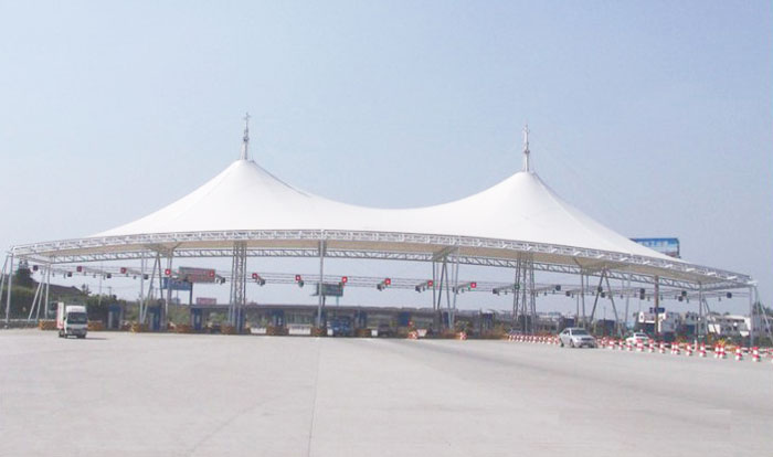 Fee-charging entrance structure engineering