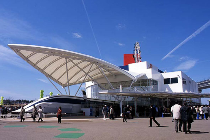 Fee-charging entrance structure engineering Fee-charging entrance structure engineering