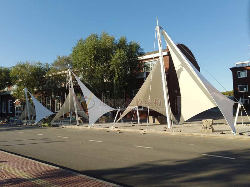 Landscape membrane structure