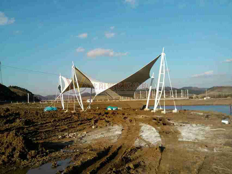 Landscape membrane structure