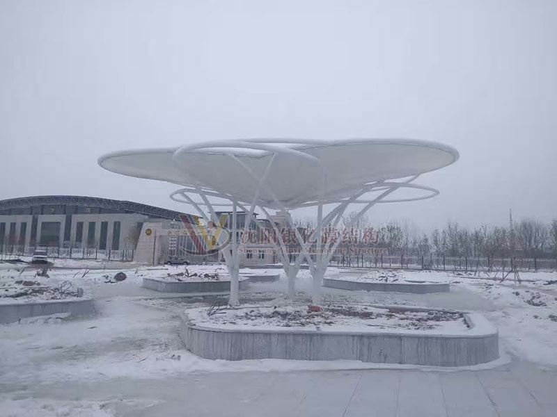 Landscape membrane structure